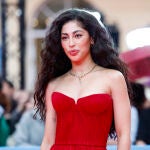 Mina El Hammani de la alfombra roja del Festival de Málaga 2025.