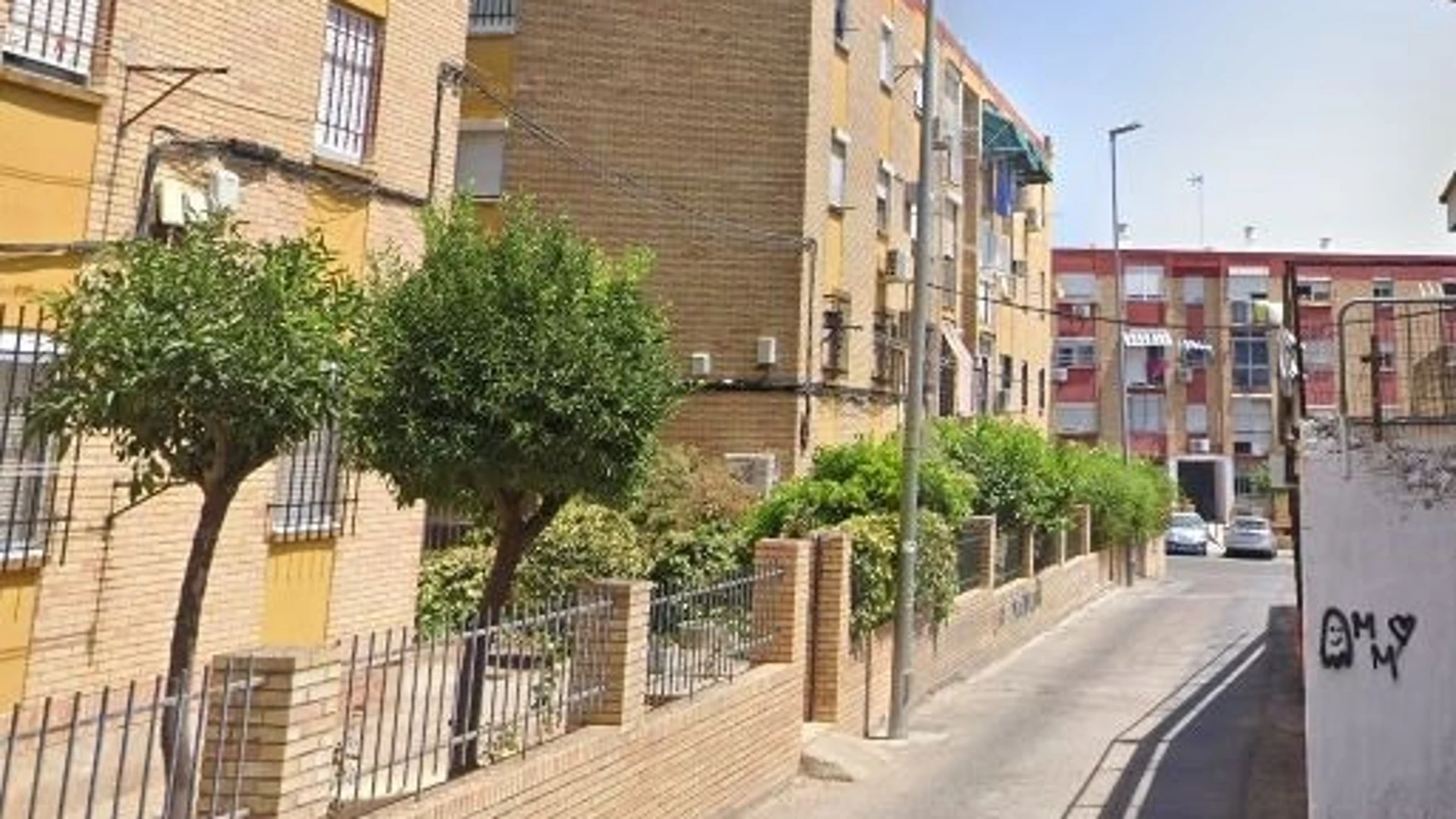 Dos días de luto en Castilleja por la muerte de una vecina en el incendio en el Pasaje Médico Juan Lara