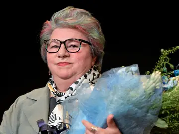 Dolores Vázquez en el acto de entrega del XVII premio Úrsula Meléndez de Texeda en Betanzos (A Coruña) Dolores Vázquez en el acto de entrega del XVII premio Úrsula Meléndez de Texeda en Betanzos (A Coruña) REMITIDA / HANDOUT por MONCHO FUENTES Fotografía remitida a medios de comunicación exclusivamente para ilustrar la noticia a la que hace referencia la imagen, y citando la procedencia de la imagen en la firma 23/03/2025