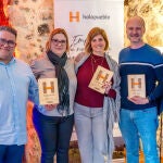 El municipio salmantino de Lumbrales y, en concreto, uno de sus vecinos, Javier González Barahona, recibió este sábado un reconocimiento a su labor como “tejedor de redes rurales”