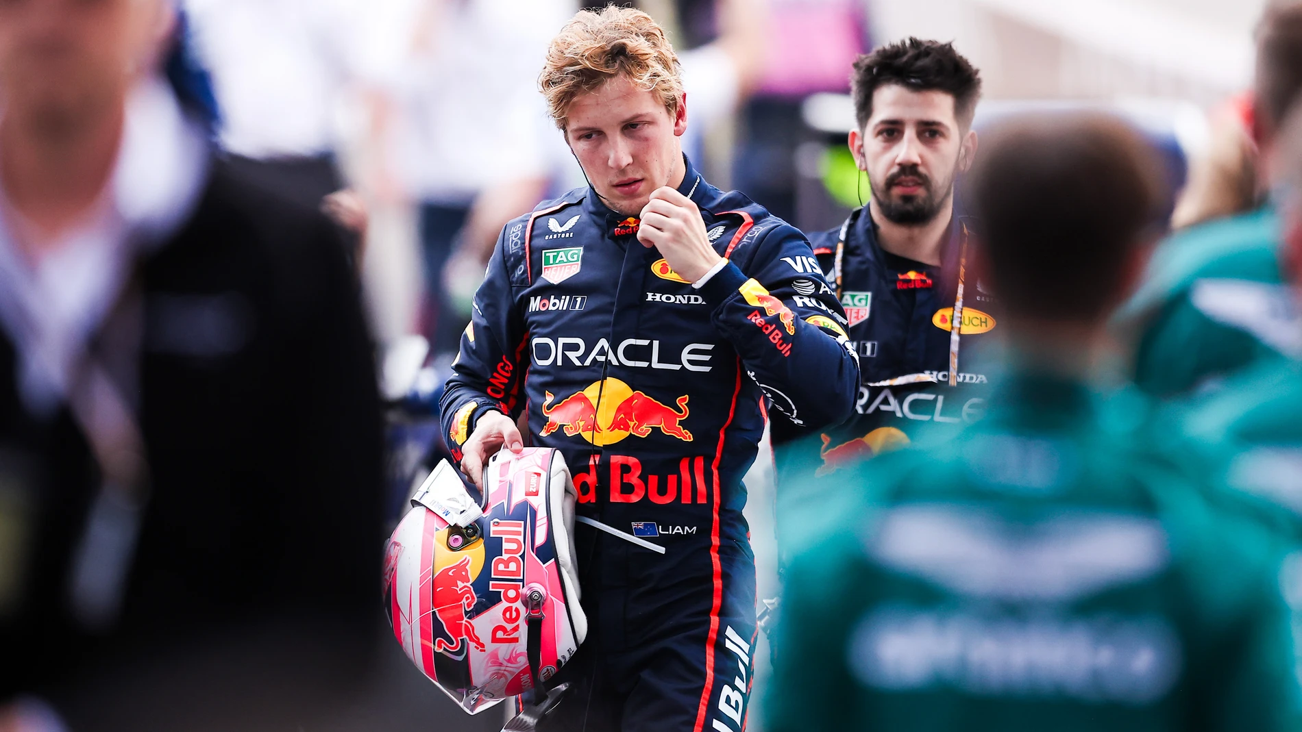 LAWSON Liam (nzl), Red Bull Racing RB21, portrait, during the Formula 1 Heineken Chinese Grand Prix 2025, 2nd round of the 2025 FIA Formula One World Championship from March 21 to 23, 2025 on the Shanghai International Circuit, in Shanghai, China - Photo Eric Alonso / DPPI AFP7 23/03/2025 ONLY FOR USE IN SPAIN