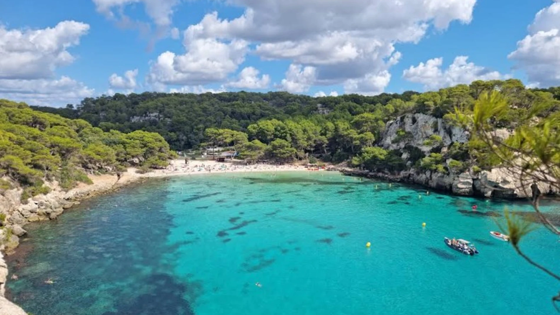 Las diez playas de Baleares que esconden una curiosidad particular