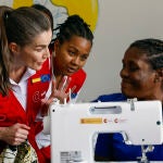 La reina Letizia visita Cabo Verde en su décimo viaje de cooperación