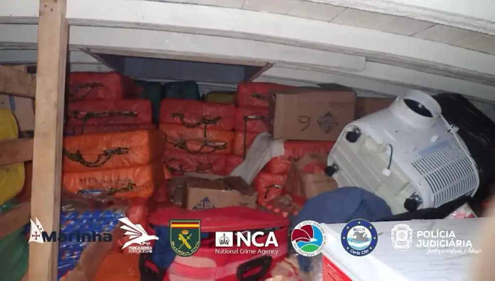 El narcosubmarino interceptado frente a Portugal iba al Guadalquivir