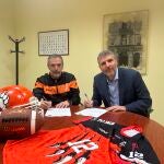 Ricardo Reier y José Antonio Rilo firman el acuerdo