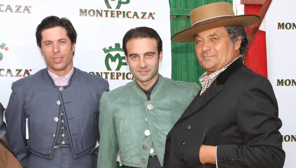 Antonio Canales Rivera, Enrique Ponce y Riverita