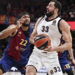 Nikola Mirotic, en un partido ante el Barça la temporada pasada