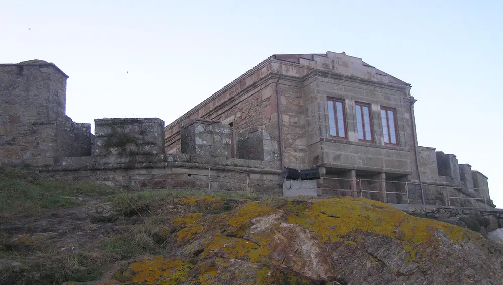Imagen exterior del Castillo de San Carlos