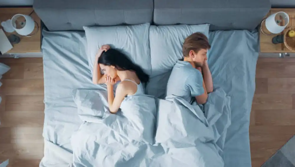 La cama de matrimonio para parejas es cosa de abuelas: esta es la alternativa que cada vez más gente joven tiene