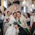 La alcaldesa de Castellón, Begoña Carrasco, junto con la Reina de las Fiestas de la Magdalena de 2025, Paula Torres