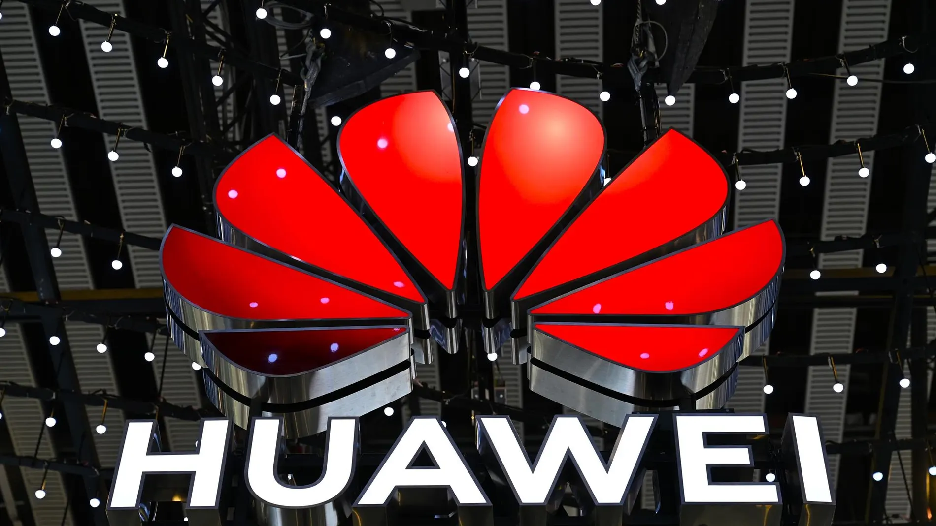China.- Huawei ganó un 28% menos en 2024, pero aumentó un 22,4% sus ventas
