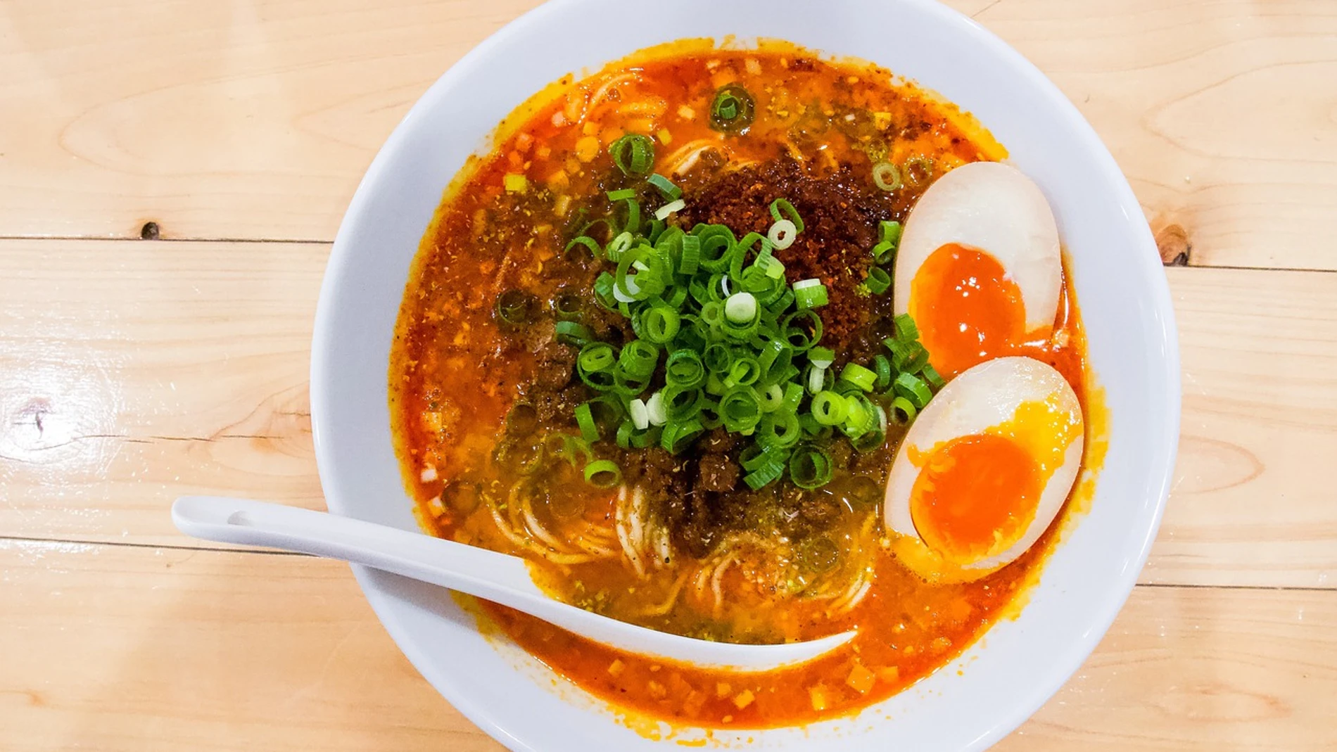 Imagen de archivo plato de ramen