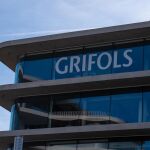 Economía.- Grifols lanza una OPA sobre el capital que le falta de Biotest para excluirla de Bolsa por hasta 350 millones
