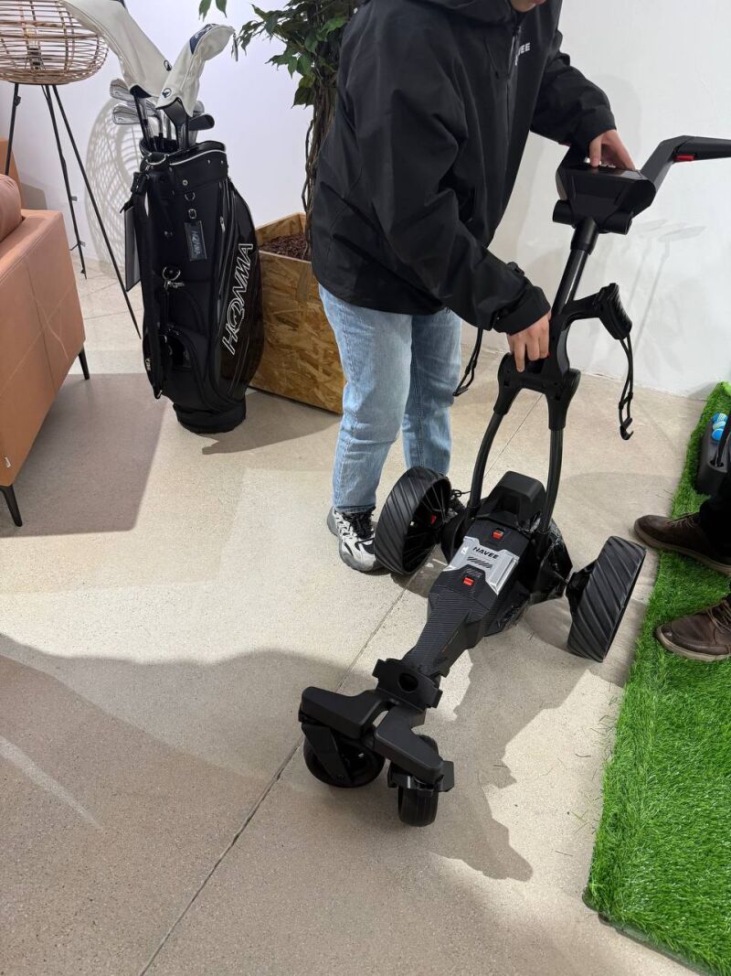 El carro de golf de NAVEE