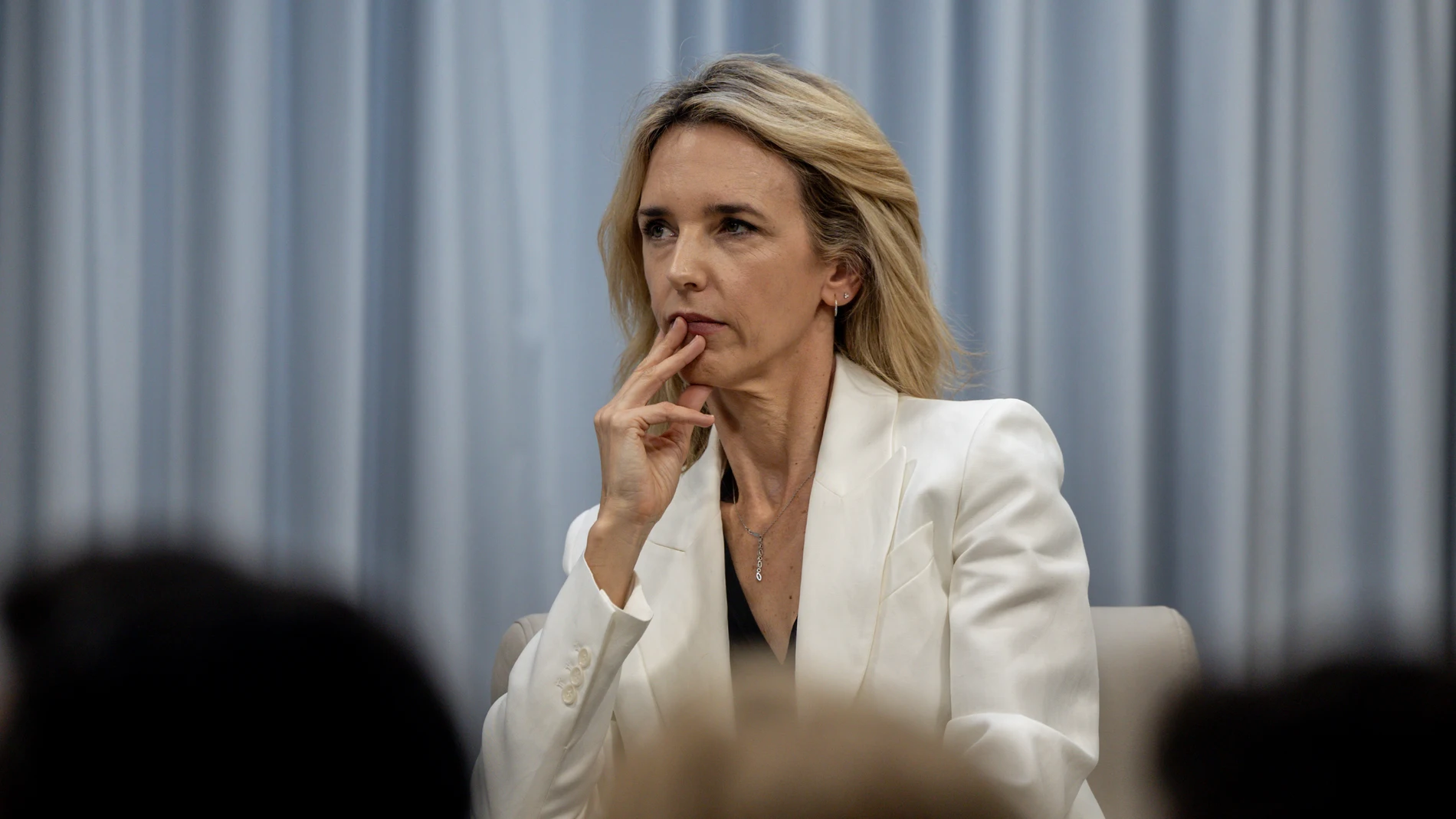 La diputada el PP Cayetana Álvarez de Toledo durante la presentación del libro ‘A calzón quitao’, en el Círculo de Bellas Artes, a 7 de abril de 2025, en Madrid (España). El libro presenta un análisis de la política catalana y su influencia en España. 07 ABRIL 2025 Ricardo Rubio / Europa Press 07/04/2025
