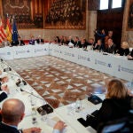 Imagen de la reunión con los agentes socialesa