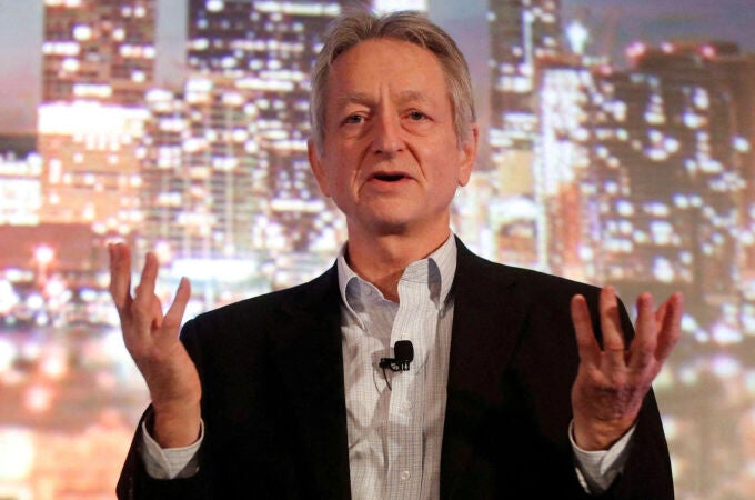 Geoffrey Hinton, uno de los máximos exponentes en el campo de la inteligencia artificial