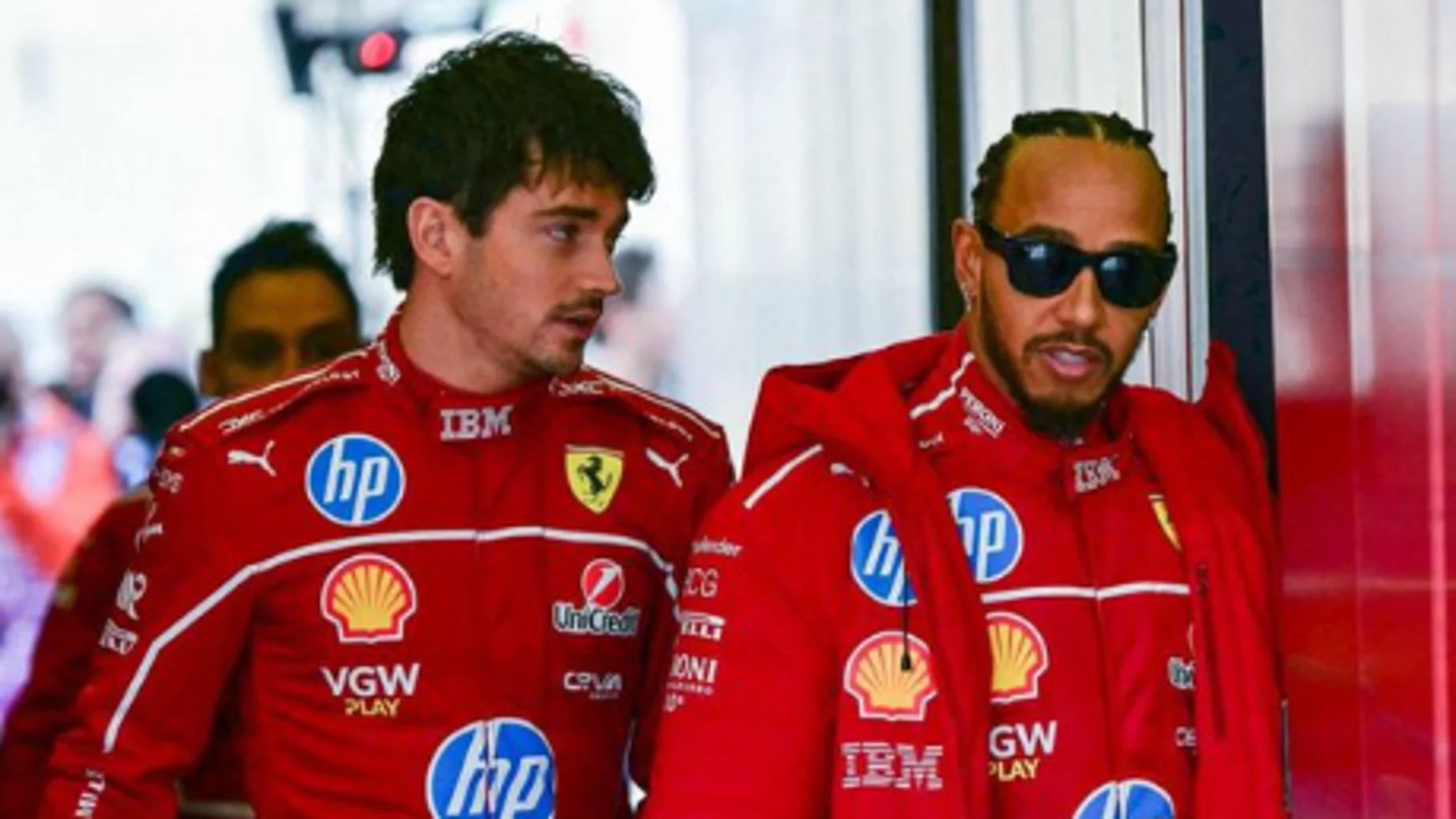 Charles Leclerc y Lewis Hamilton