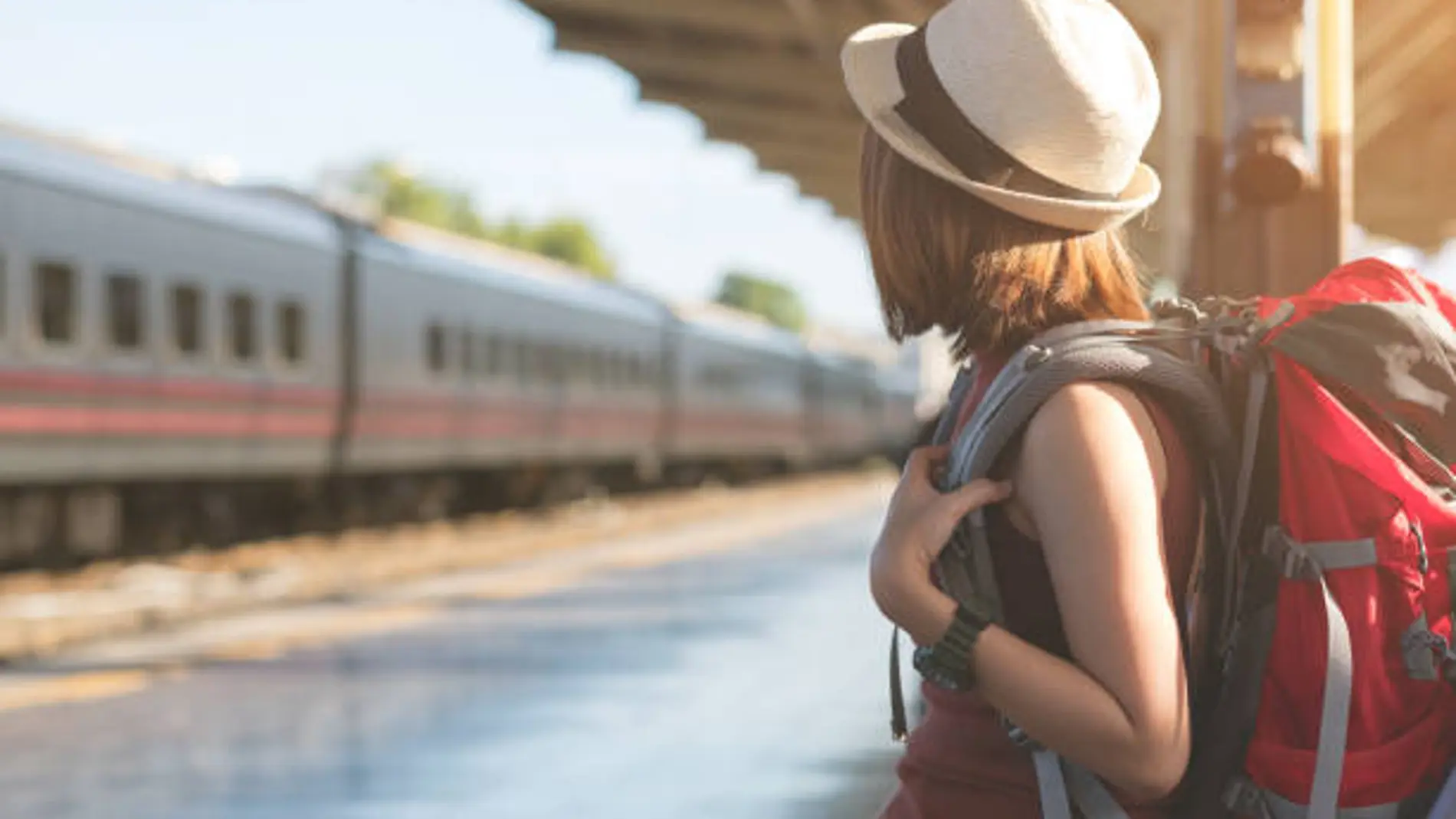 Lanzan 40.000 viajes gratuitos en tren para jóvenes de 18 años de la UE y países Erasmus+