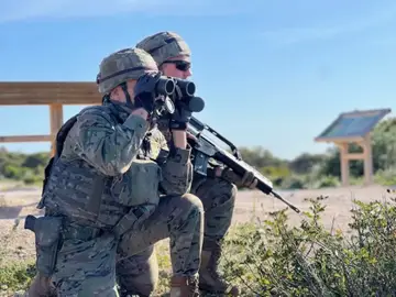 Dos soldados del Ejército de Tierra desplegados en Ceuta y Melilla Dos soldados del Ejército de Tierra desplegados en Ceuta y Melilla