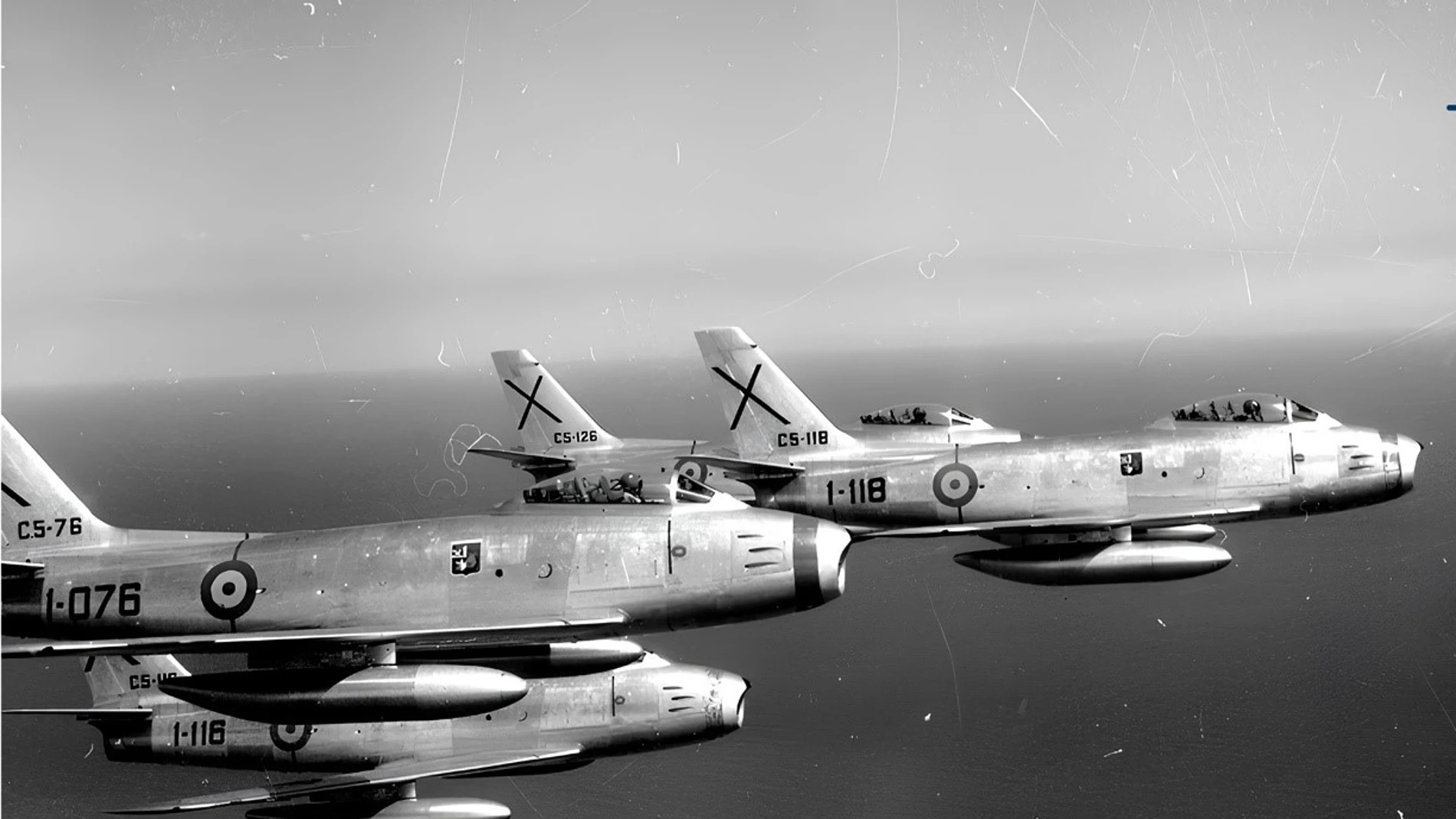 Un libro aporta una nueva visión sobre el primer vuelo transoceánico de la historia, protagonizado por el hidroavión 'Plus Ultra'