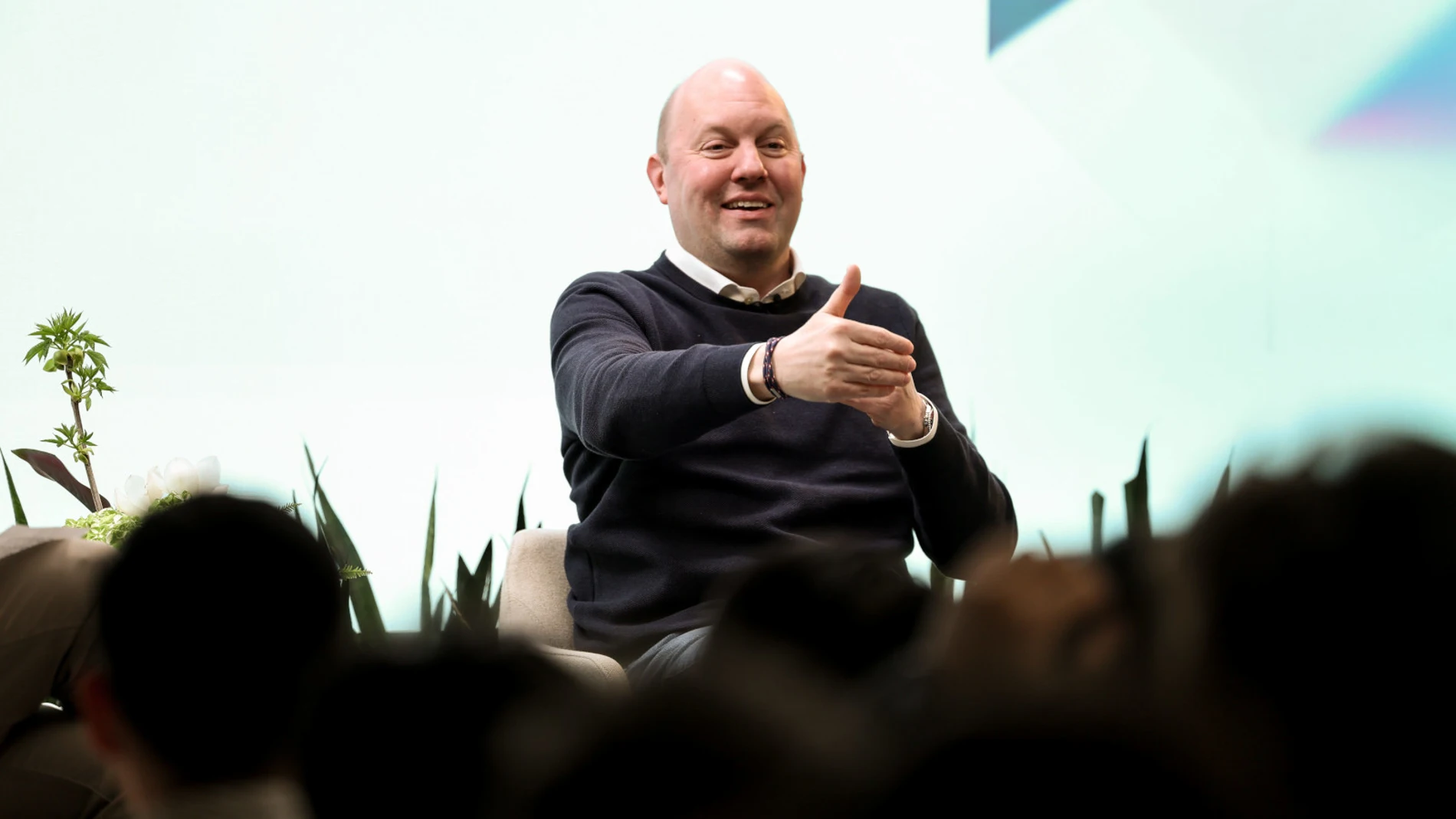 Momento de la charla de Marc Andreessen