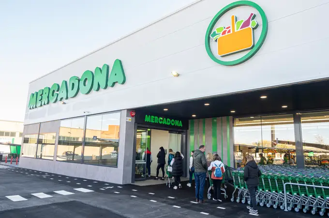 El secreto de Mercadona para una manicura perfecta: un 'bolígrafo' mágico que te ahorra dinero El secreto de Mercadona para una manicura perfecta: un 'bolígrafo' mágico que te ahorra dinero