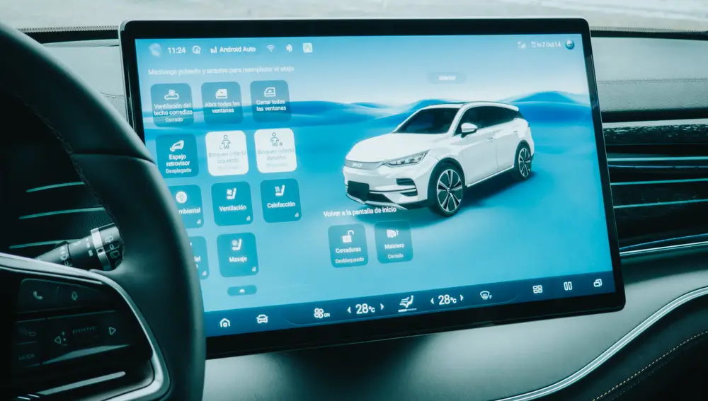 La pantalla central del BYD Tang