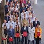 La Arrixaca homenajea a los equipos directivos del hospital a lo largo de sus 50 años de historia