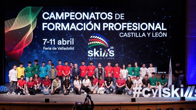 Premios a los mejores estudiantes de FP con las medallas de los CyLSkills 2025