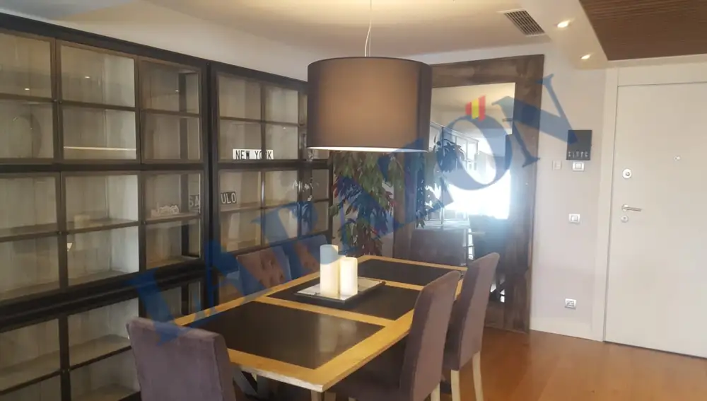 Comedor del piso de Jesica en Plaza de España