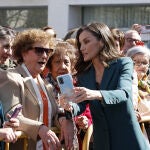 El look de la Reina Letizia en León.