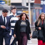 Elisa Mouliaá llega a los Juzgados de Plaza Castilla para entregar su móvil . David Jar