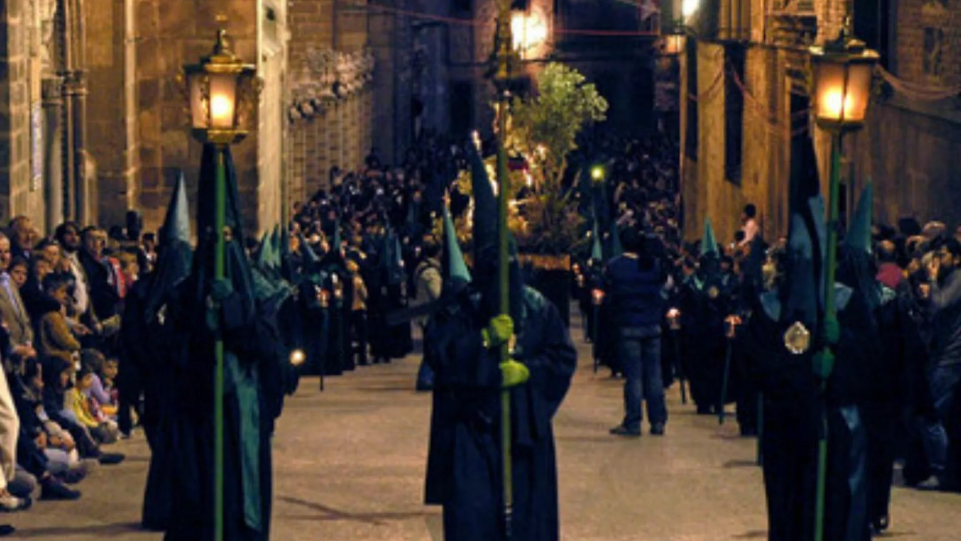 Todos los cortes de tráfico por Semana Santa en Toledo: horarios y calles