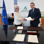 El Museo de la Autonomía recibe un ejemplar original de la firma del Pacto de Antequera de 1978