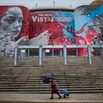 Carabanchel acoge el mural más grande de España, La musa de Vistalegre, obra hiperrealista del artista madrile