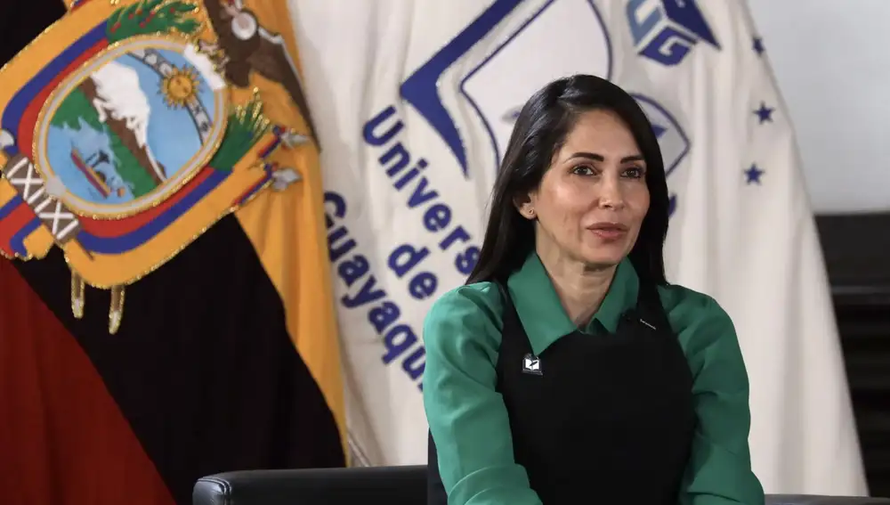 Ecuador.- Luisa González advierte tras votar que están "listos para defender la democracia"