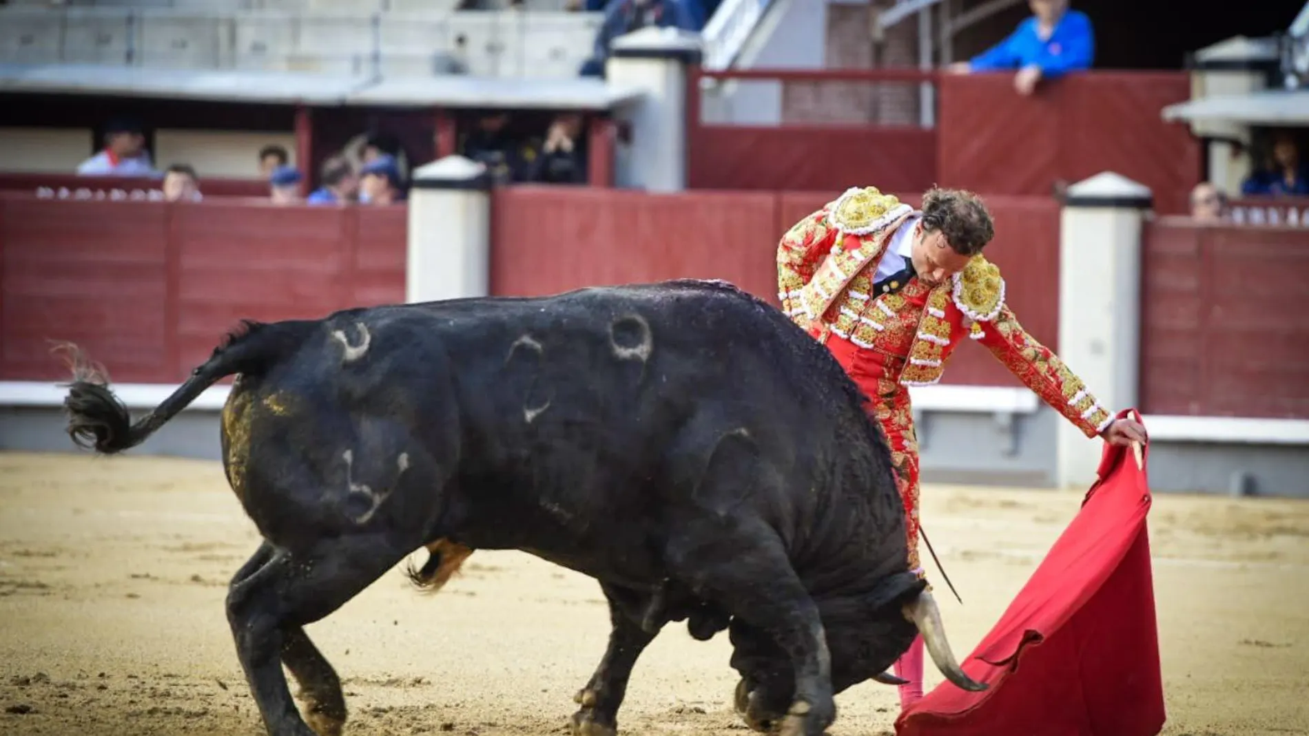 Madrid cae en la trampa de los kilos y se queda sin espectáculo