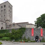 Los Cloisters de Nueva York sobre el río Hudson