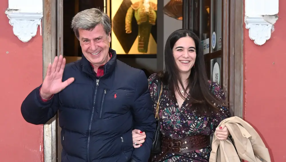 Cayetano Martínez de Irujo y Bárbara Mirjan en Sevilla