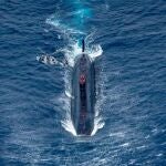 Casi 200 metros de submarino nuclear