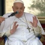 Papa Francisco.- El Papa Francisco visita la cárcel Regina Coeli en Roma