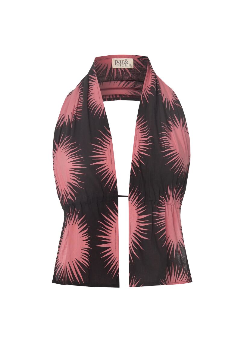 Top de estampado de soles.