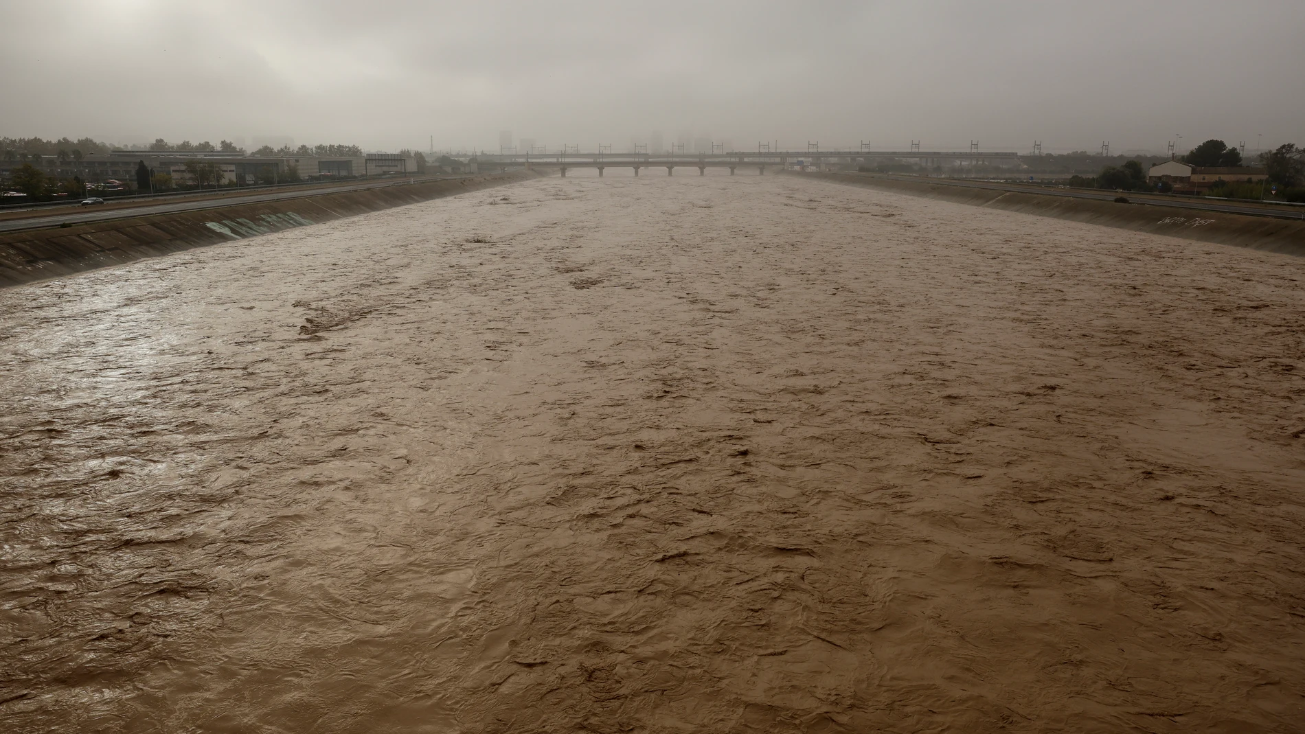 El cauce nuevo del Turia, la mañana de la dana