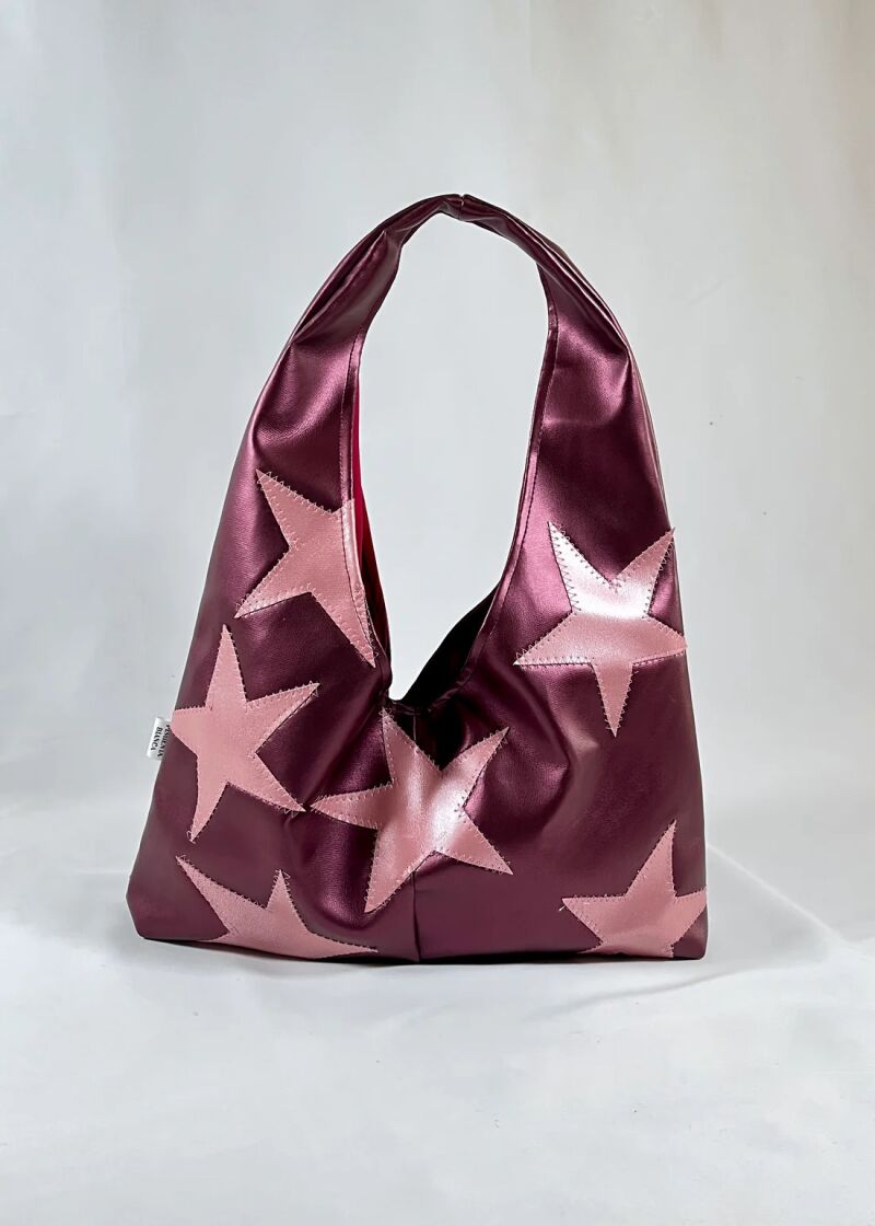 Bolso de estrellas.