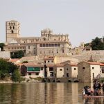 Panorámica de Zamora desde el río Duero
