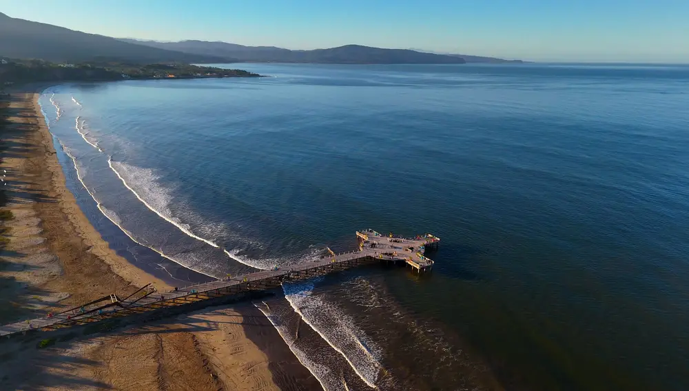 En San Blas existen dos muelles: el antiguo, donde Rebeca Méndez esperó durante años a su amor, y el muelle nuevo, este con forma de cruz