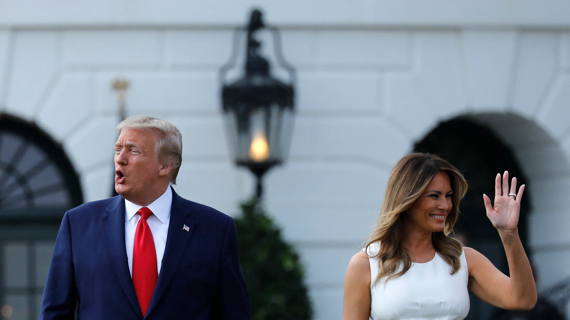 Donald Trump y Melania Trump en el aniversario de la Declaración de la Independencia de Estados Unidos.