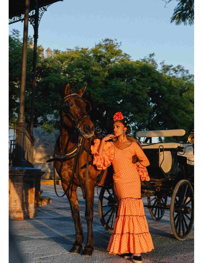 Traje de flamenca en naranja.