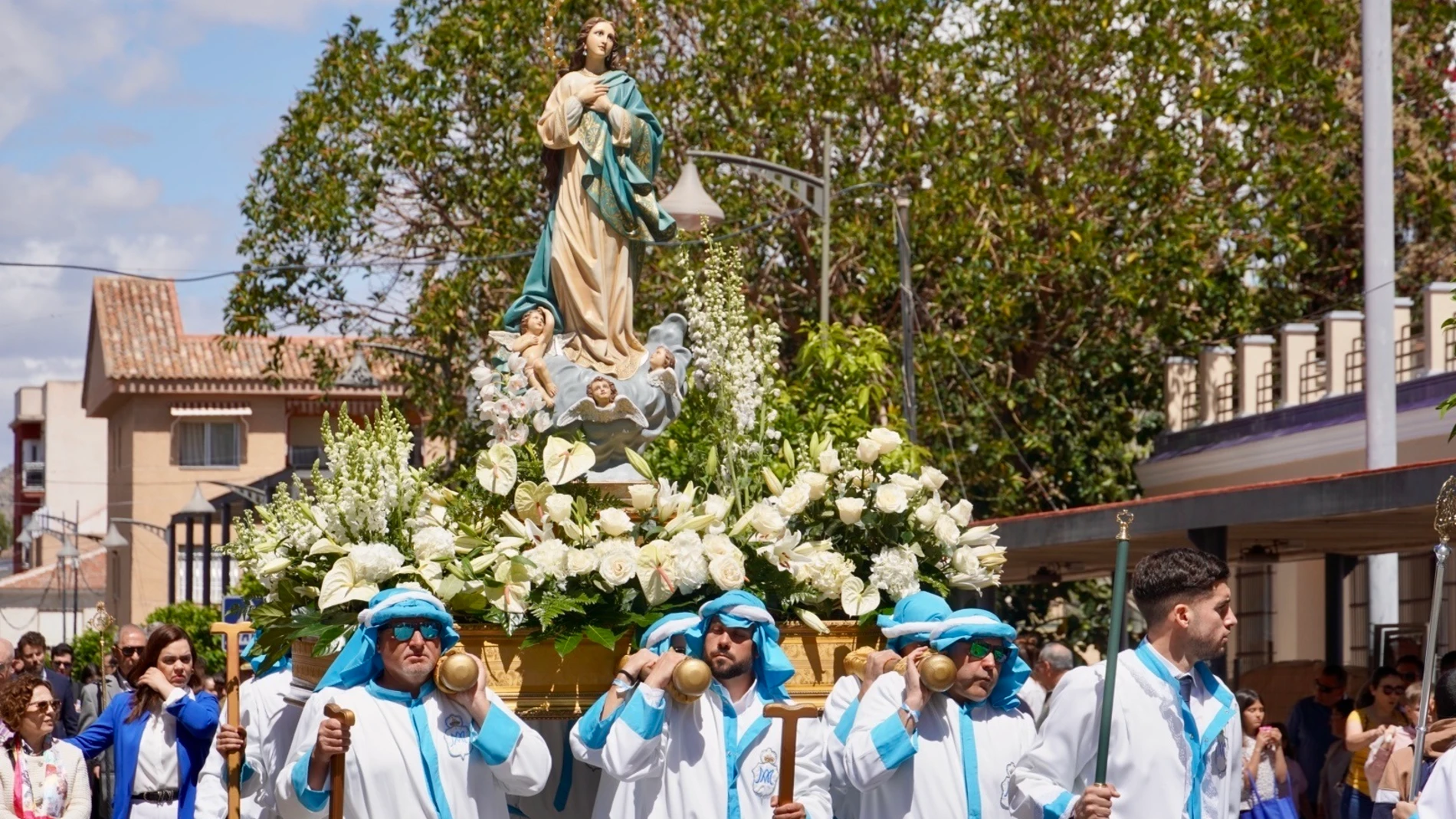 La procesión de la Resurrección del Señor pone el punto y final a la Semana Santa de Santomera